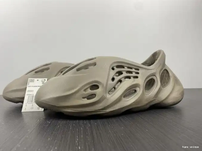 hype RNNR GX4472 Yeezy Stone Adidas Foam Sage 0612